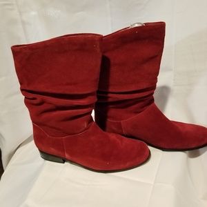 New In Box St Johns Bay Jamie Suede Boots